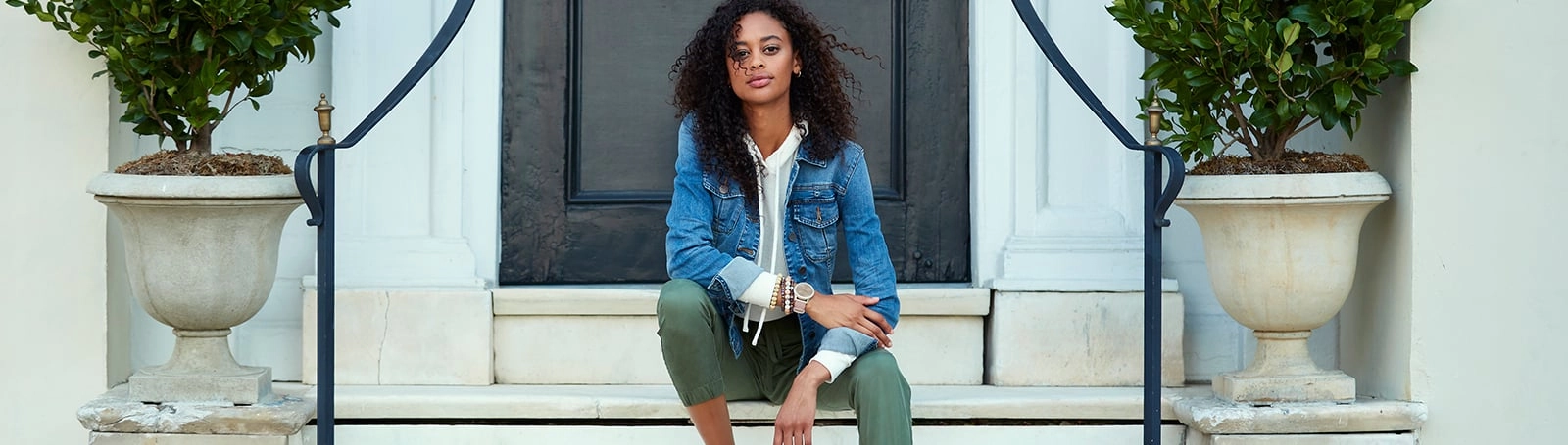 Fashion & hybrid smartwatches